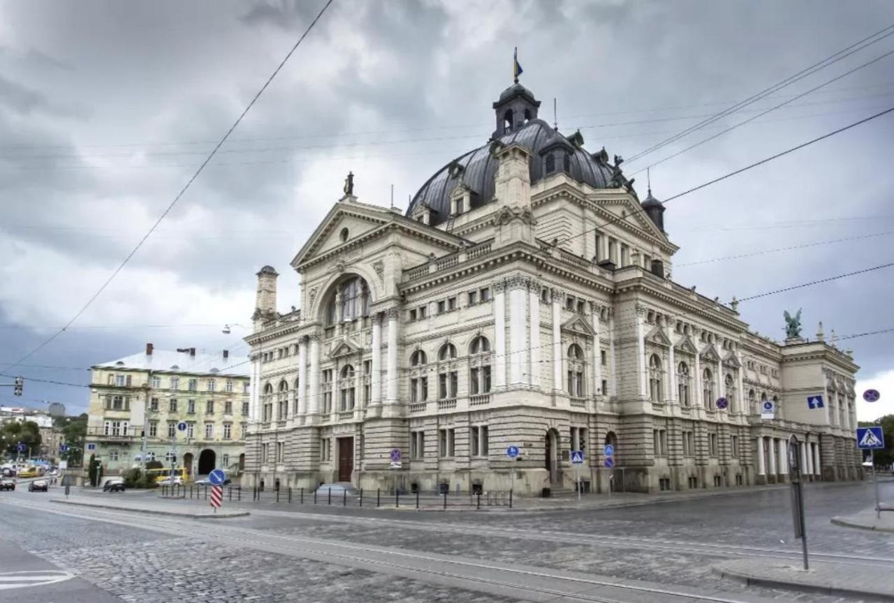 Центр Площа Ринок Оперний Театр Daire Lviv Dış mekan fotoğraf